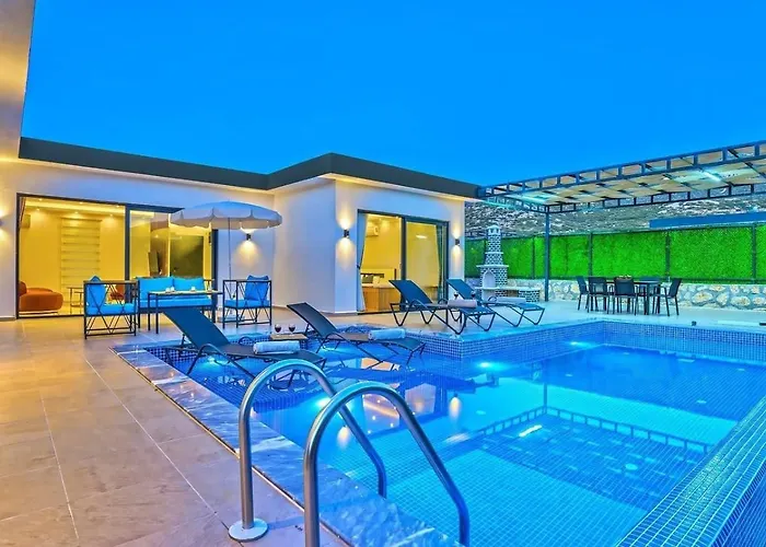 فيلة Bezirgan 2 Bedroom Secluded With Private Pool Hot Tub *