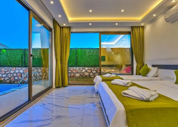 Bezirgan 2 Bedroom Secluded With Private Pool Hot Tub فيلة *