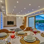 Villa Bezirgan 2 Bedroom Secluded With Private Pool Hot Tub Kalkan