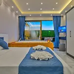 Villa Bezirgan 2 Bedroom Secluded With Private Pool Hot Tub Kalkan
