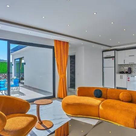 Bezirgan 2 Bedroom Secluded With Private Pool Hot Tub *