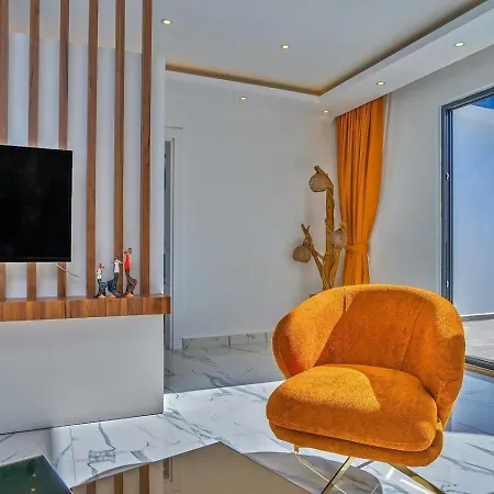 Bezirgan 2 Bedroom Secluded With Private Pool Hot Tub Kalkan