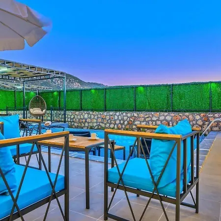 فيلة Bezirgan 2 Bedroom Secluded With Private Pool Hot Tub كالكان