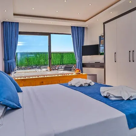 Bezirgan 2 Bedroom Secluded With Private Pool Hot Tub Kalkan
